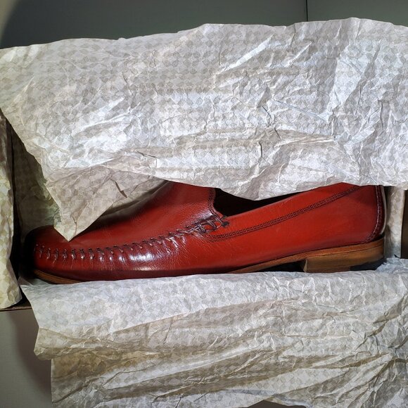 VINTAGE MENS FLORSHEIM BELLAMY LOAFERS...MADE IN ITALY...NEW IN ORIGINAL BOX main image 9